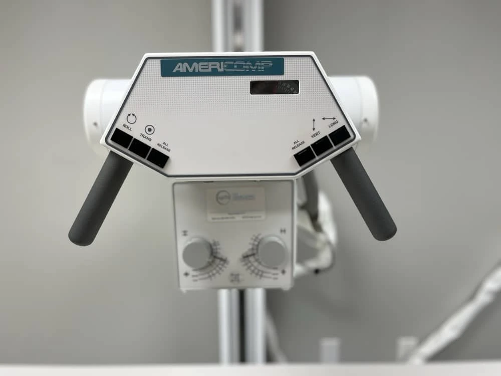 Fully outfitted imaging bay with adjustable tables and monitors